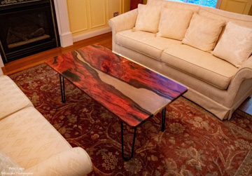1150 x 600 mm river table